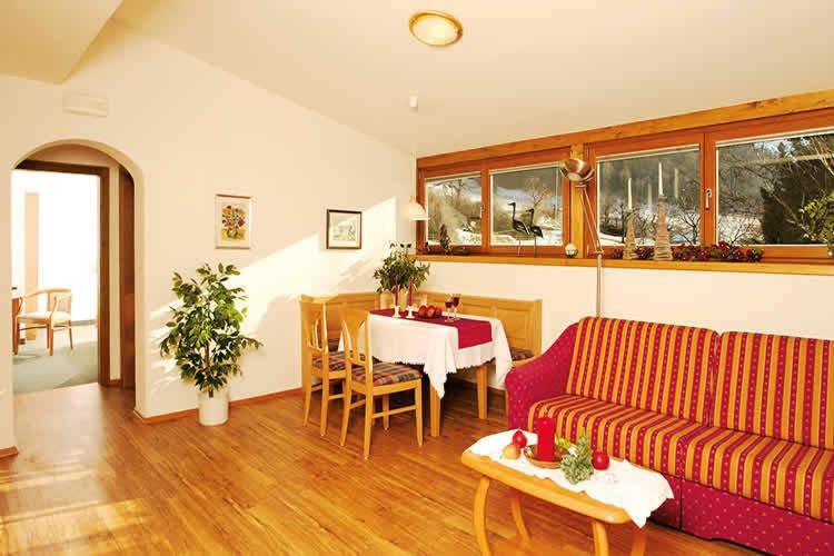 Landhaus Weger Affittacamere Merano Esterno foto